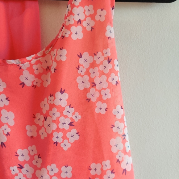 Flower Cluster Dress - Picture 4 of 5